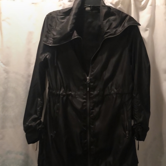 Mondetta Black Women's Jacket, Excellent Condition, Size SMALL - Picture 1 of 6